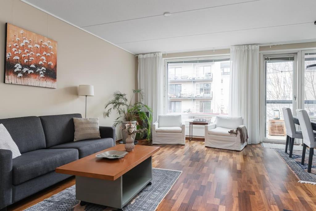 2bedroom & In Heart Of - 90 Square Meters * Helsinki